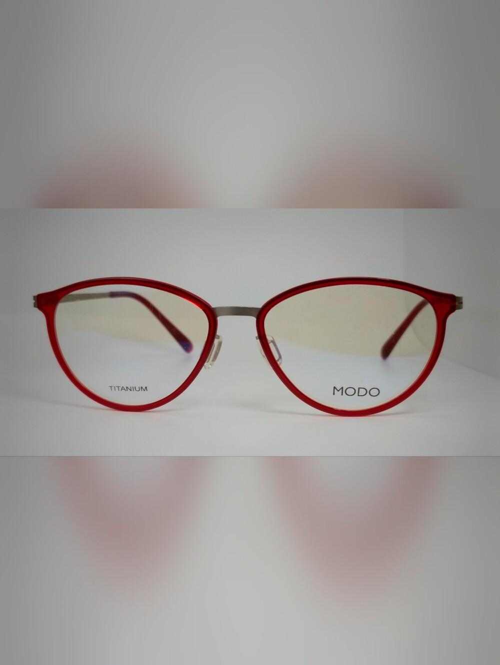 Modo 4048. Women's Red Titanium Frame Eyeglasses. Cat Eye. Japan